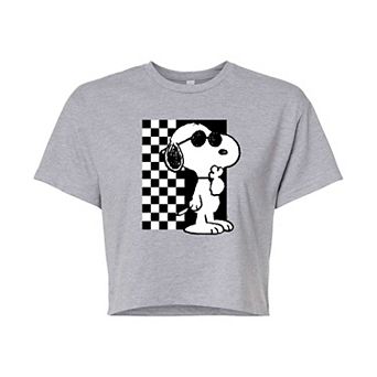 Juniors' Peanuts Cool Snoopy Cropped Graphic Tee