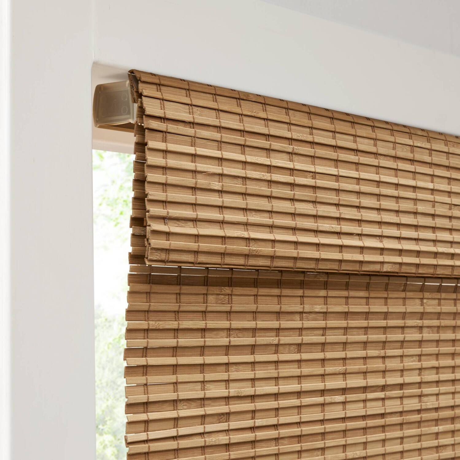 Madison Park Lyndon Bamboo Light Filtering Cordless Roman Shade