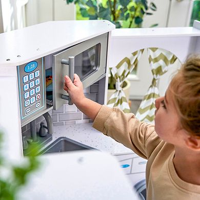 KidKraft Ultimate Corner Play Kitchen
