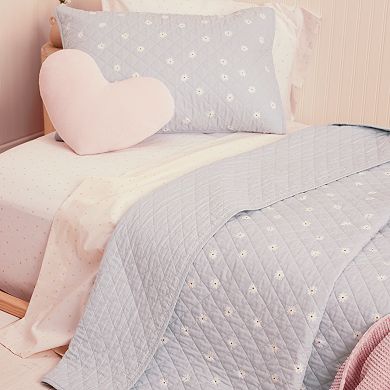 Little Co. by Lauren Conrad Daisy Quilt Set