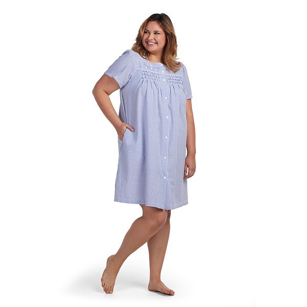 Plus Size Miss Elaine Essentials Short Snap Robe