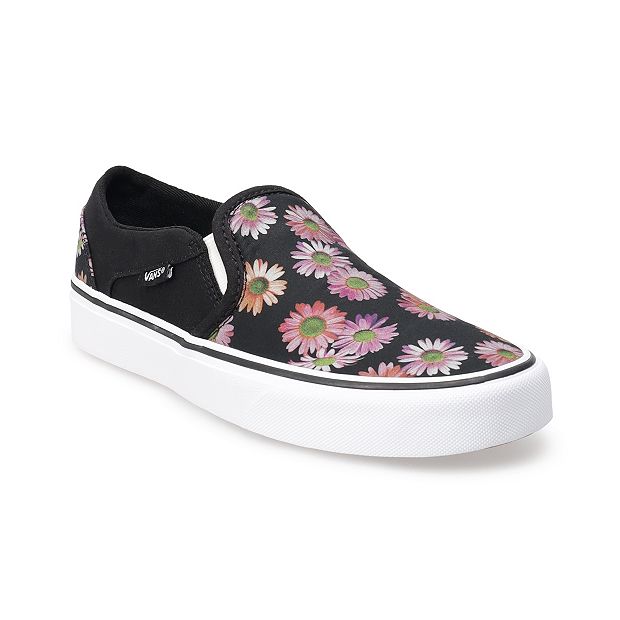 Women's Vans Asher Slip-On Sneaker - Black - Size 7.5