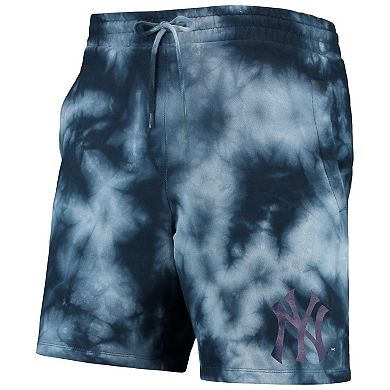 Men's New Era Navy New York Yankees Team Dye Shorts