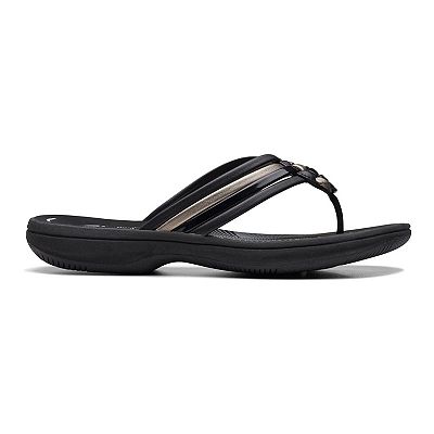 Clarks flip flops near me online