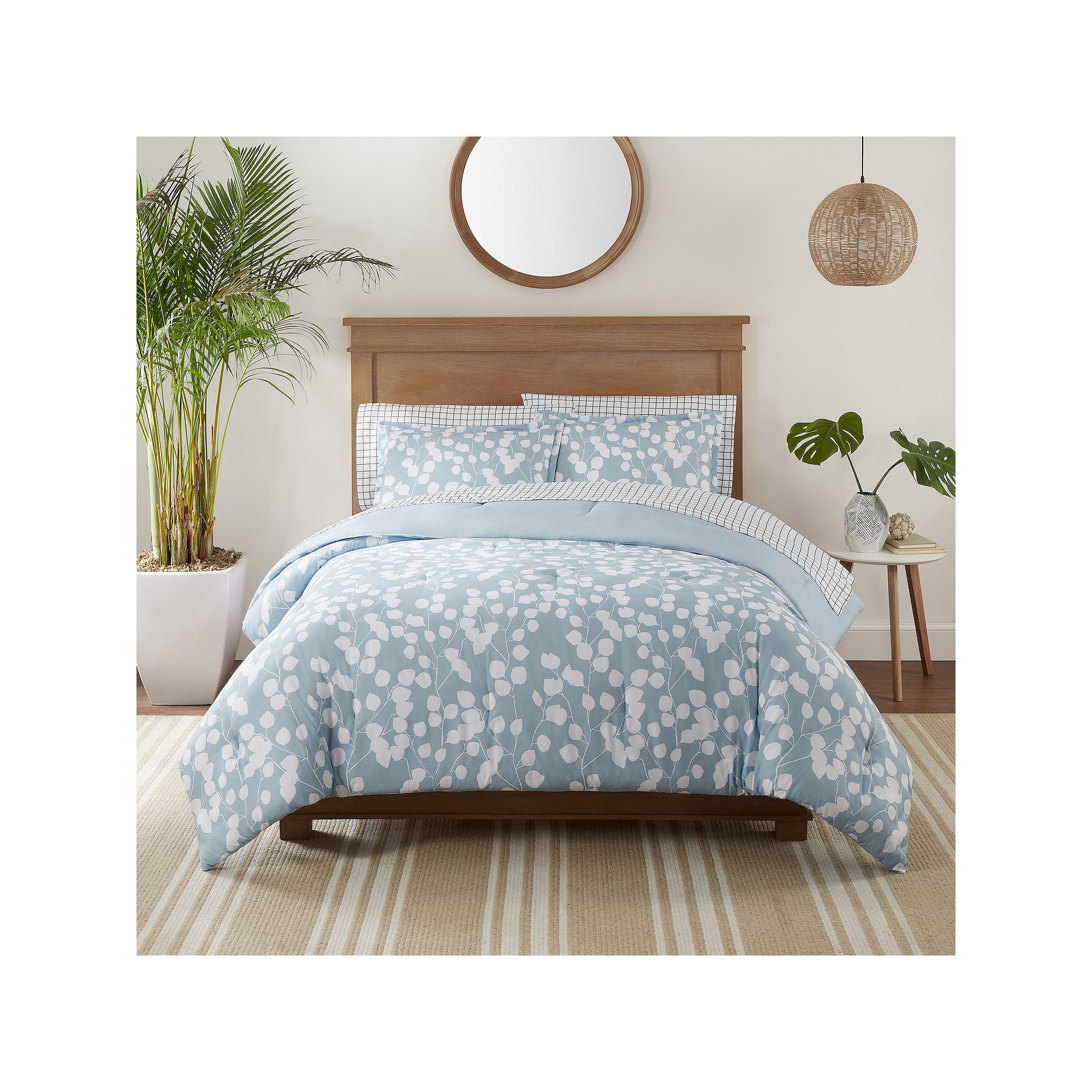 Serta® Simply Clean Ellen Botanical Leaf Antimicrobial Comforter Set with 