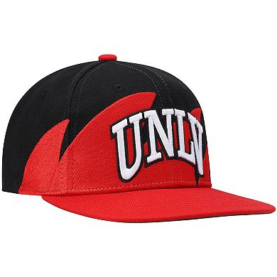 Men's Mitchell & Ness Red/Black UNLV Rebels Sharktooth Snapback Hat