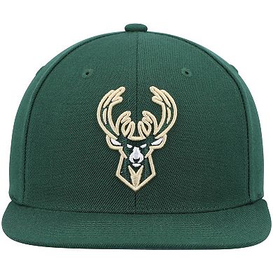 Men's Mitchell & Ness Hunter Green Milwaukee Bucks Ground 2.0 Snapback Hat