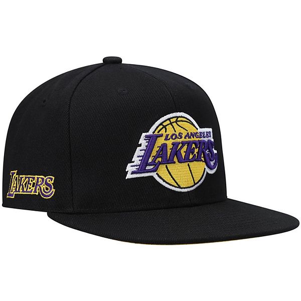 Men's Mitchell & Ness Black Los Angeles Lakers Core Side Snapback Hat