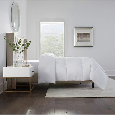 Serta Simply Clean Antimicrobial Down-Alternative Comforter