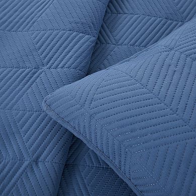 VCNY Home Hexa Geometric Quilt Set with Shams