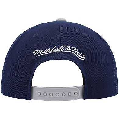 Men's Mitchell & Ness Gray/Navy Georgetown Hoyas Sharktooth Snapback Hat