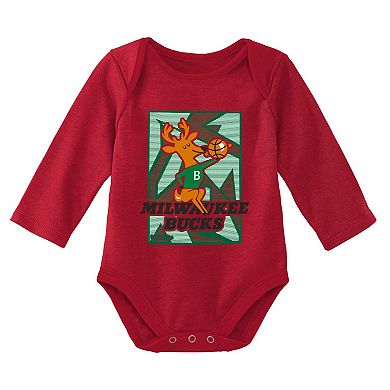 Infant Mitchell & Ness Hunter Green/Red Milwaukee Bucks Hardwood Classics Bodysuits & Cuffed Knit Hat Set