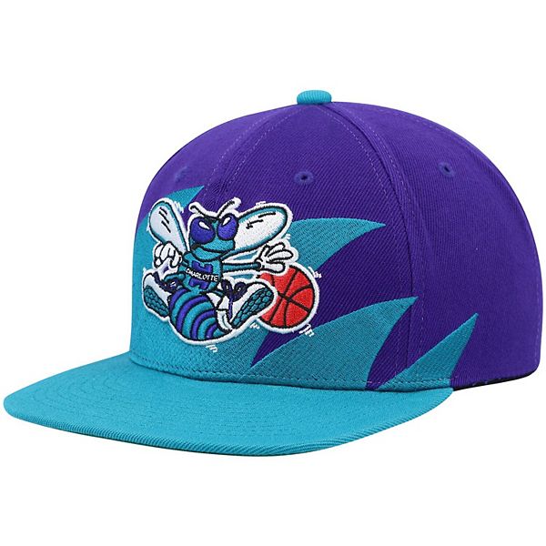 Mitchell & Ness Charlotte Hornets Snapback Hat - Purple/Black/Throwback -  Basketball Cap for Men