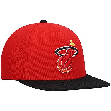Men's Mitchell & Ness Red/Black Miami Heat Hardwood Classics Team Two-Tone 2.0 Snapback Hat