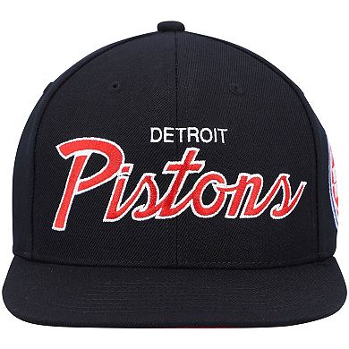 Men's Mitchell & Ness Black Detroit Pistons Hardwood Classics Script 2.0 Snapback Hat