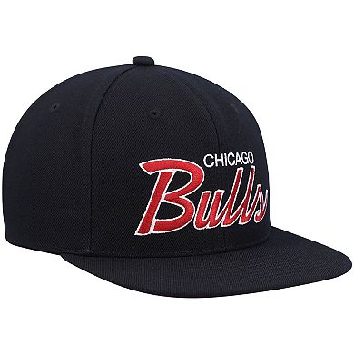 Men's Mitchell & Ness Black Chicago Bulls Hardwood Classics Script 2.0 Snapback Hat