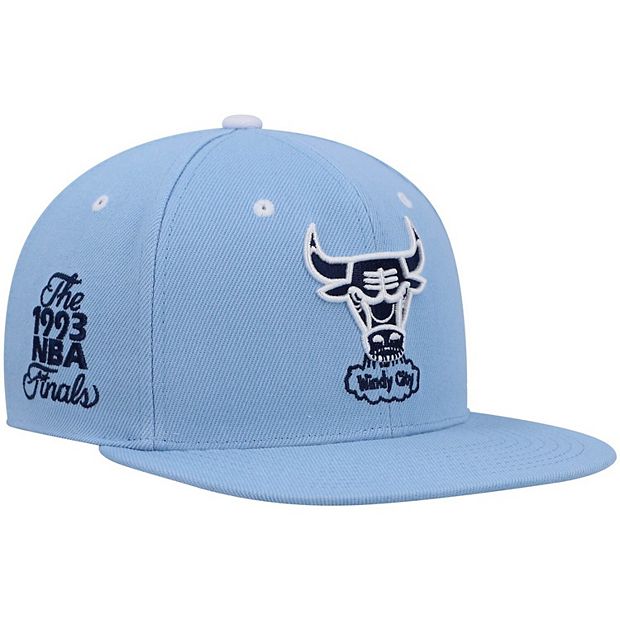 Chicago Bulls Mitchell & Ness snapback cap hardwood classic hat gray NBA