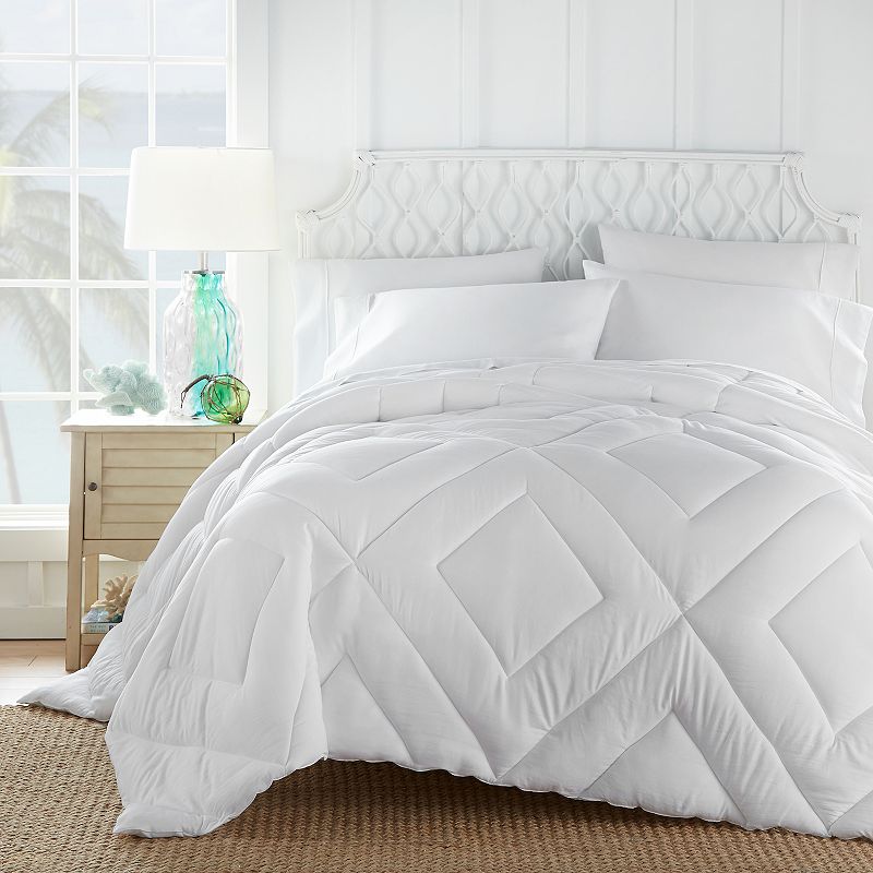 Tommy Bahama Relaxed Comfort Butter Soft Down-Alternative Comforter, White,