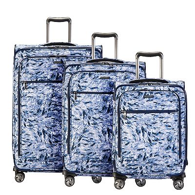 Ricardo Beverly Hills Seahaven 2.0 Softside Spinner Luggage