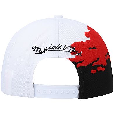 Men's Mitchell & Ness Black/White UNLV Rebels Paintbrush Snapback Hat