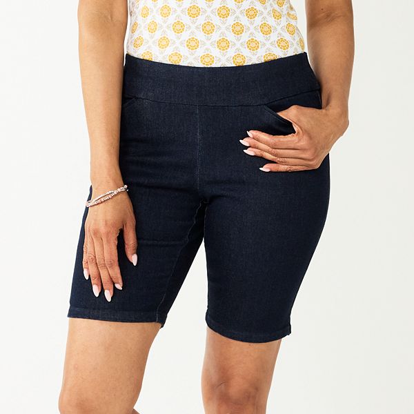 Petite Croft & Barrow® Effortless Stretch Bermuda Shorts