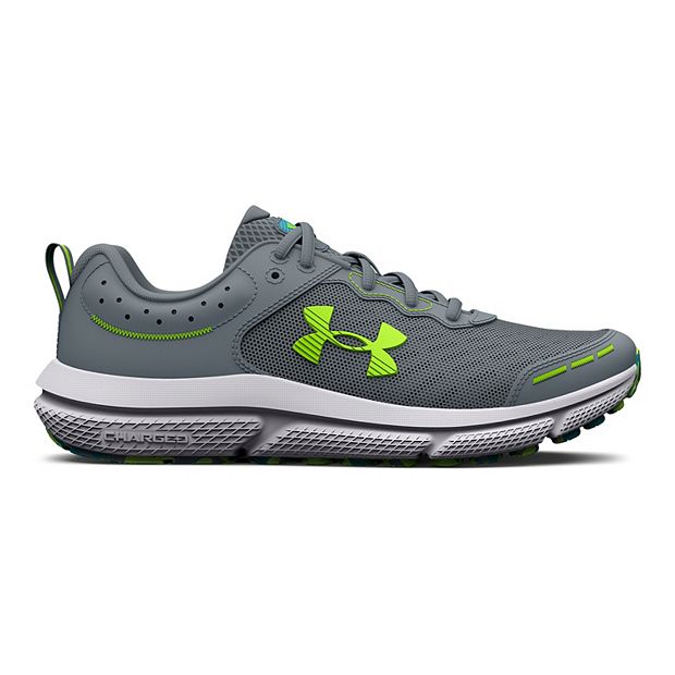 Under armour best sale boys running shoes