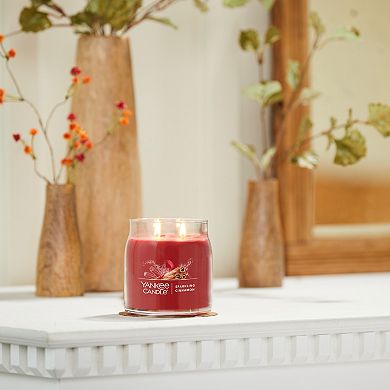 Yankee Candle Sparkling Cinnamon Signature Medium Candle Jar