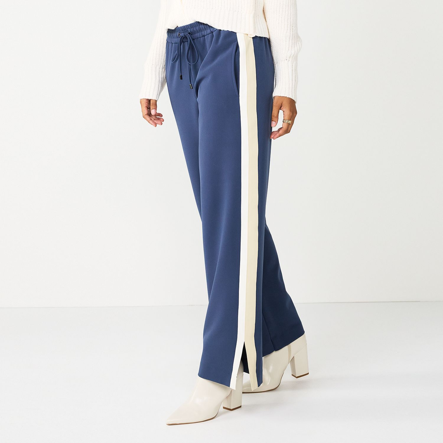 5 Stylish Outfit Ideas with Wide-Leg Pants