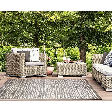 Liora Manne Cove Peruvian Stripe Indoor Outdoor Rug