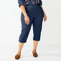 Navy Blue mid-Rise Solid Capris, Slip-on Closure, and 4 Pockets_28