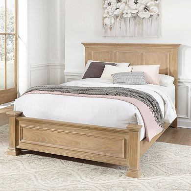 homestyles Manor House Traditional Bed