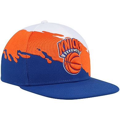 Men's Mitchell & Ness White/Blue New York Knicks Hardwood Classics Paintbrush Snapback Hat