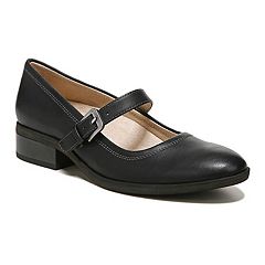 SOUL Naturalizer Women's, Ridley Loafer, Black, 5.5 : : Clothing,  Shoes & Accessories