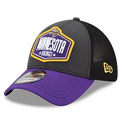 Minnesota Vikings New Era 2021 Salute To Service Trucker 9FORTY Snapback  Adjustable Hat - Black/Camo