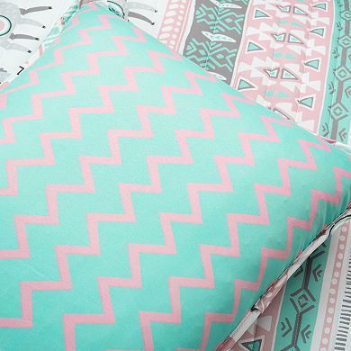 Lush Decor Boho Llama Quilt Set with Shams