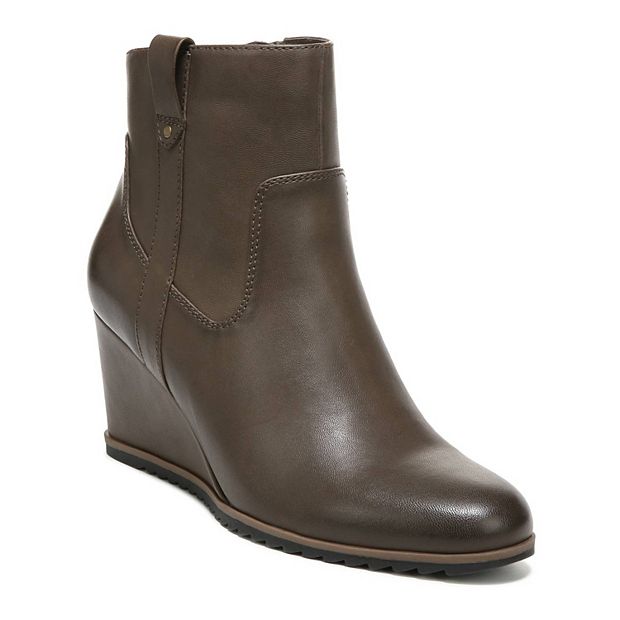 Naturalizer 2024 haley booties