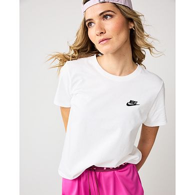 Women's Nike Sportswear Club Essentials Tee