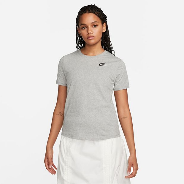 Kohls womens 2025 nike t shirts