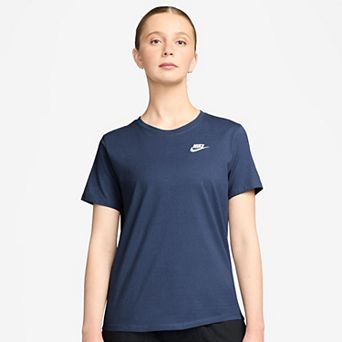 Women's Nike Sportswear Club Essential Tee