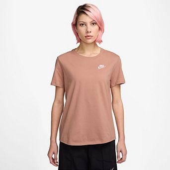 Women's Nike Sportswear Club Essentials Tee