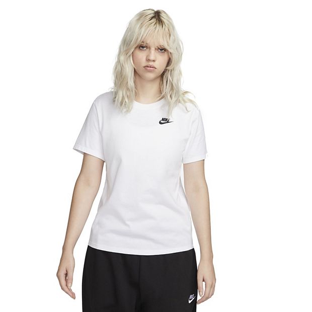 Nike Women's Sportswear Club Essentials T-Shirt Pink White