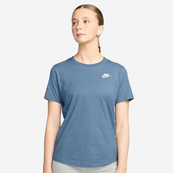 Women's Nike Sportswear Club Essential Tee