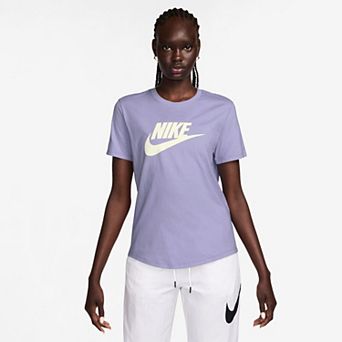Women's Nike Sportswear Essential Logo Tee