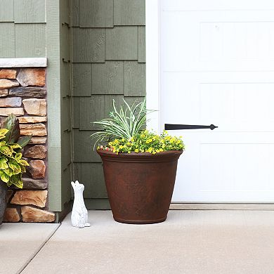 Sunnydaze 24 in Anjelica Polyresin Planter with UV-Resistance - Rust