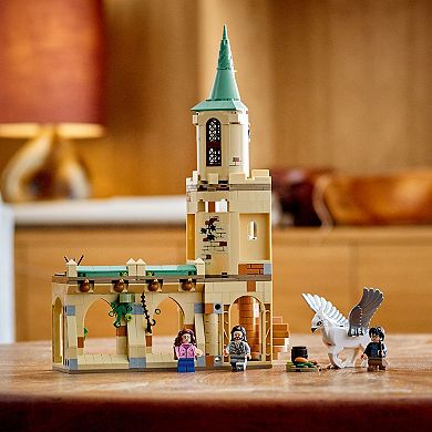 LEGO Harry Potter Hogwarts Courtyard: Sirius’s Rescue 76401 Building Kit (345 Pieces)