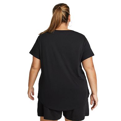 Plus Size Nike Sportswear Club Tee