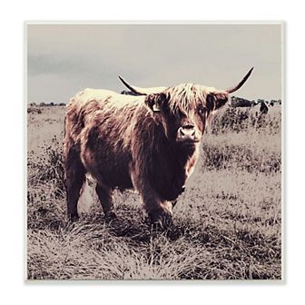Stupell Home Decor Farm Cattle Cow Plaque Wall Art