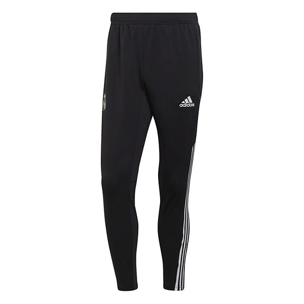 Men's adidas Black Real Madrid Club Crest AEROREADY Training Pants