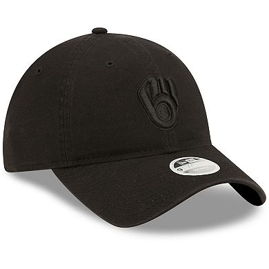 Women's New Era Milwaukee Brewers Black on Black Core Classic II 9TWENTY Adjustable Hat
