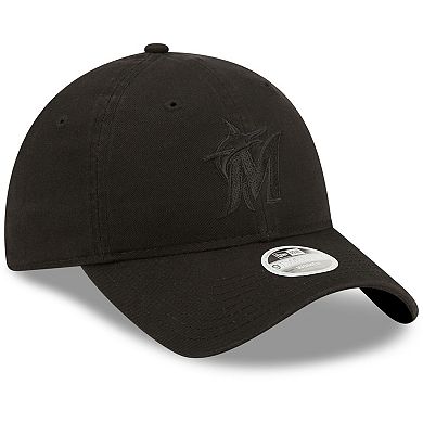 Women's New Era Miami Marlins Black on Black Core Classic II 9TWENTY Adjustable Hat